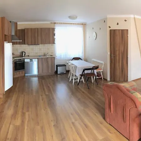 U Fousace Guest house *